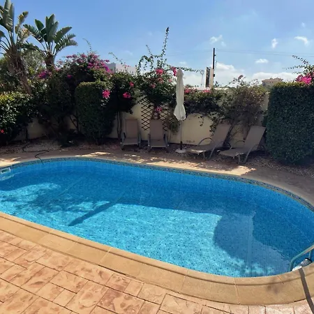 Malama Beach W Private Pool Great Location Villa