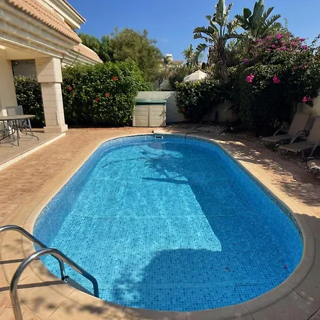 Villa Malama Beach W Private Pool Great Location